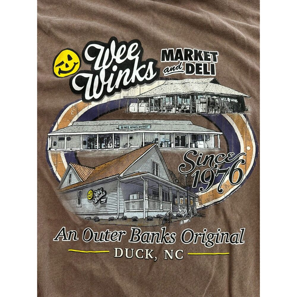 Comfort Colors Wee Winks Market Deli Duck NC Outer Banks Graphic T Shirt Small